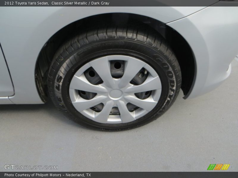 Classic Silver Metallic / Dark Gray 2012 Toyota Yaris Sedan
