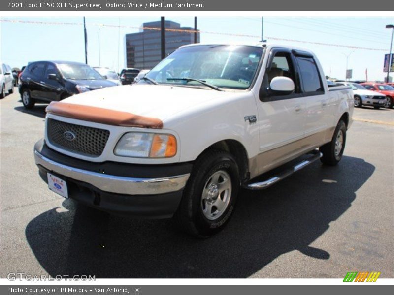 Oxford White / Medium Parchment 2001 Ford F150 XLT SuperCrew