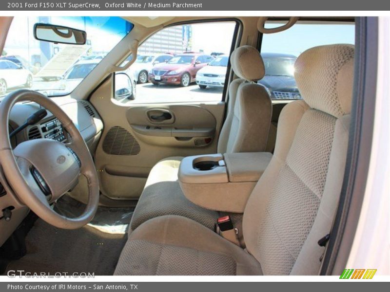 Oxford White / Medium Parchment 2001 Ford F150 XLT SuperCrew