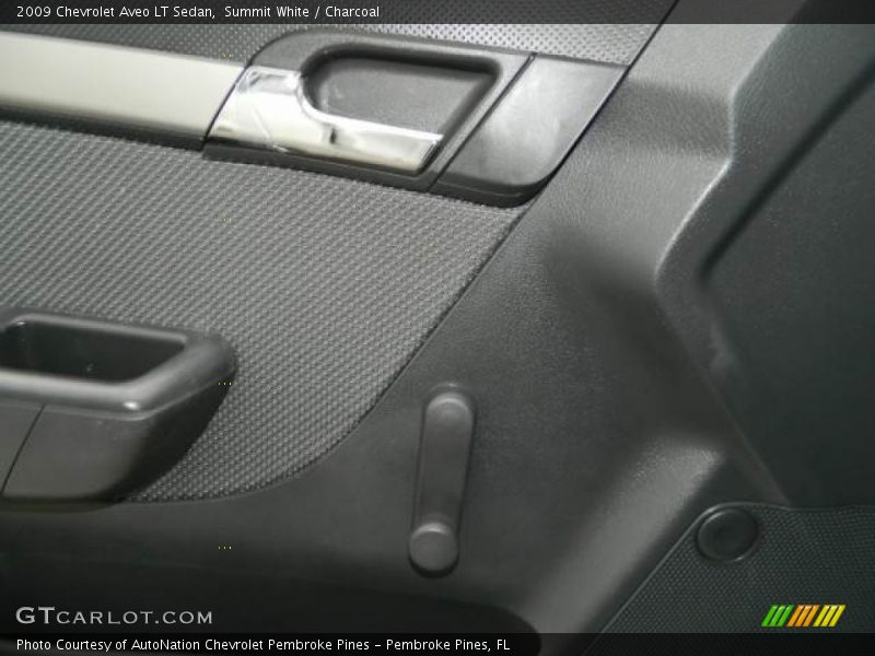 Summit White / Charcoal 2009 Chevrolet Aveo LT Sedan