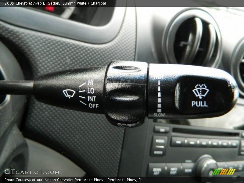 Summit White / Charcoal 2009 Chevrolet Aveo LT Sedan