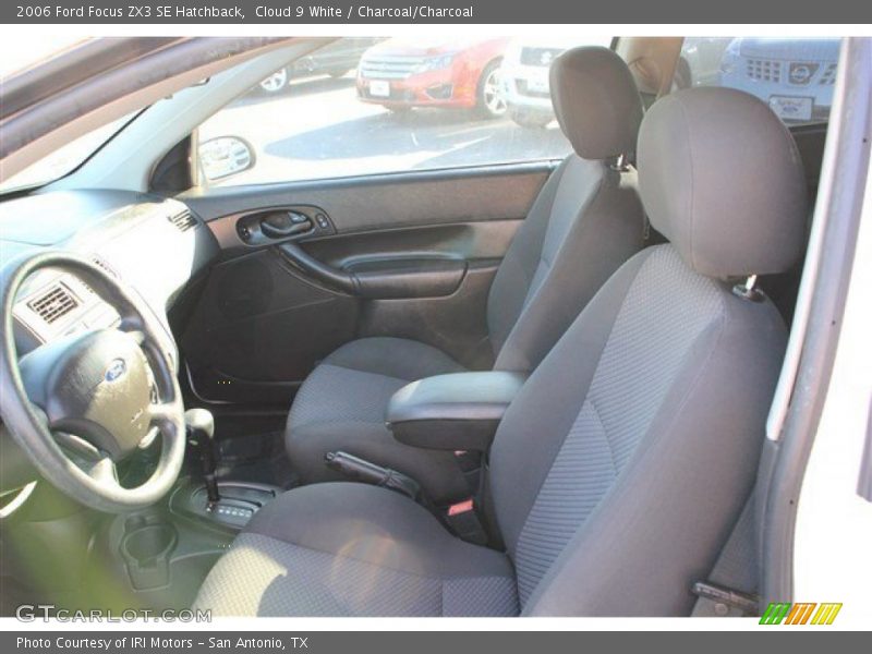 Cloud 9 White / Charcoal/Charcoal 2006 Ford Focus ZX3 SE Hatchback