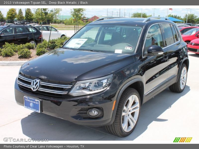 Deep Black Metallic / Black 2013 Volkswagen Tiguan SEL