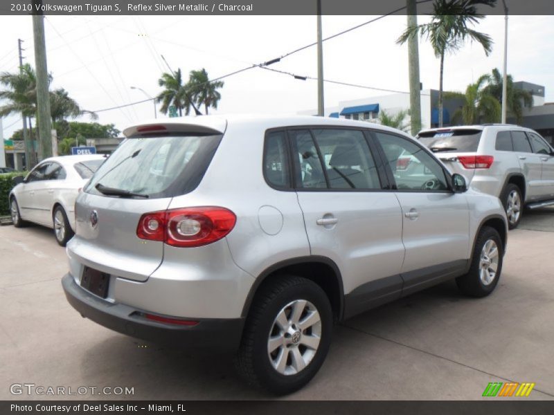 Reflex Silver Metallic / Charcoal 2010 Volkswagen Tiguan S