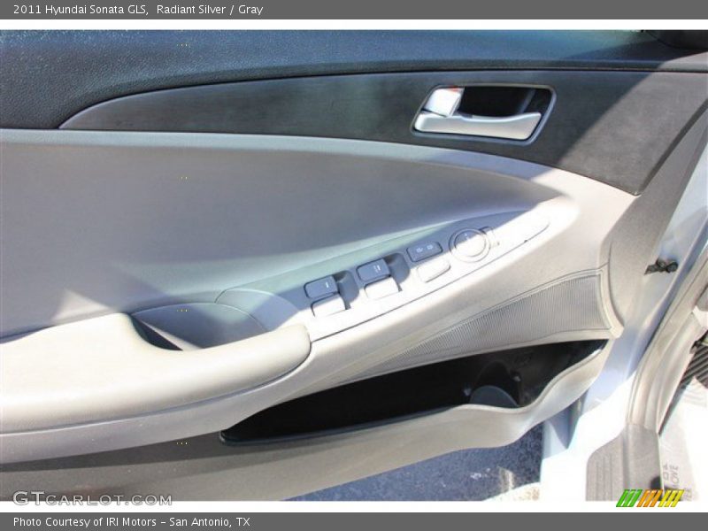 Radiant Silver / Gray 2011 Hyundai Sonata GLS