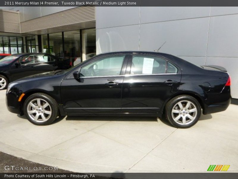 Tuxedo Black Metallic / Medium Light Stone 2011 Mercury Milan I4 Premier