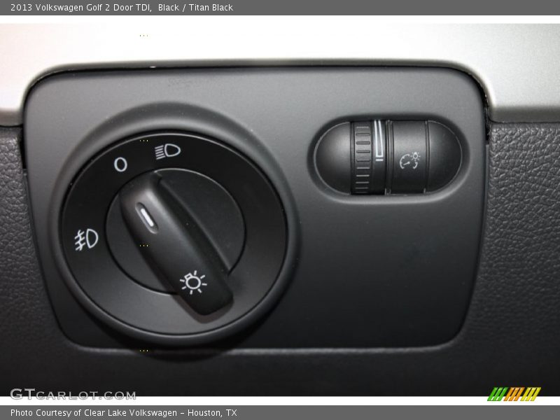 Black / Titan Black 2013 Volkswagen Golf 2 Door TDI
