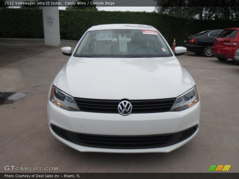 Candy White / Cornsilk Beige 2012 Volkswagen Jetta SE Sedan