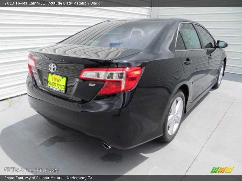 Attitude Black Metallic / Black 2013 Toyota Camry SE