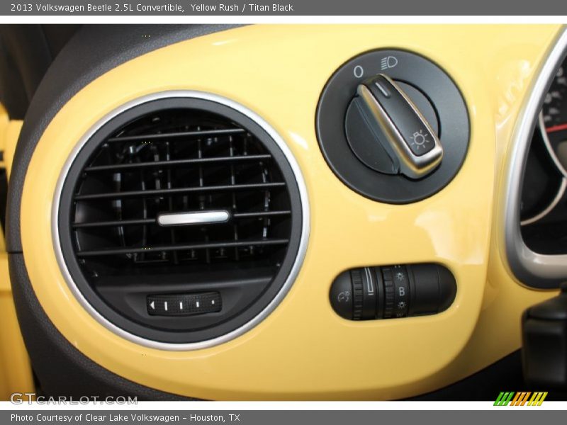 Yellow Rush / Titan Black 2013 Volkswagen Beetle 2.5L Convertible