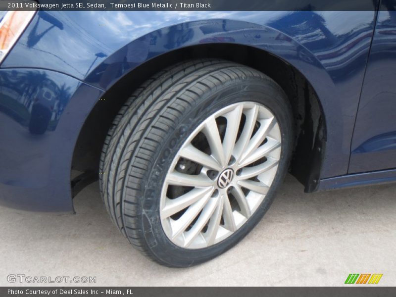Tempest Blue Metallic / Titan Black 2011 Volkswagen Jetta SEL Sedan