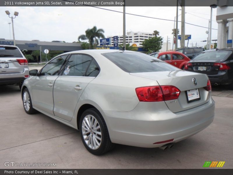 White Gold Metallic / Cornsilk Beige 2011 Volkswagen Jetta SEL Sedan