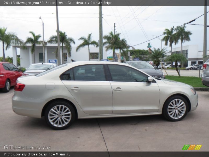 White Gold Metallic / Cornsilk Beige 2011 Volkswagen Jetta SEL Sedan