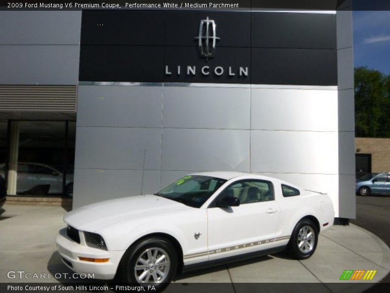Performance White / Medium Parchment 2009 Ford Mustang V6 Premium Coupe