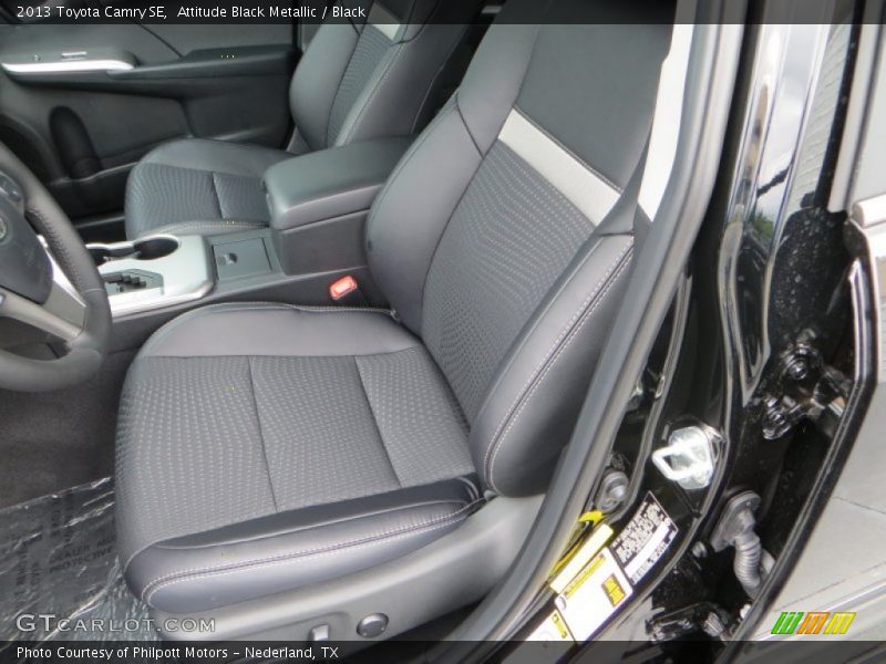 Attitude Black Metallic / Black 2013 Toyota Camry SE