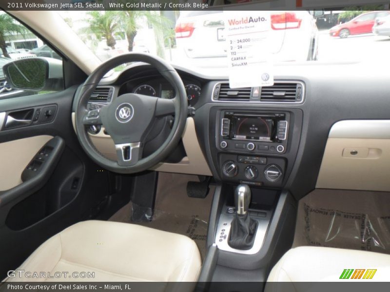 White Gold Metallic / Cornsilk Beige 2011 Volkswagen Jetta SEL Sedan