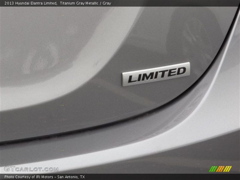 Titanium Gray Metallic / Gray 2013 Hyundai Elantra Limited