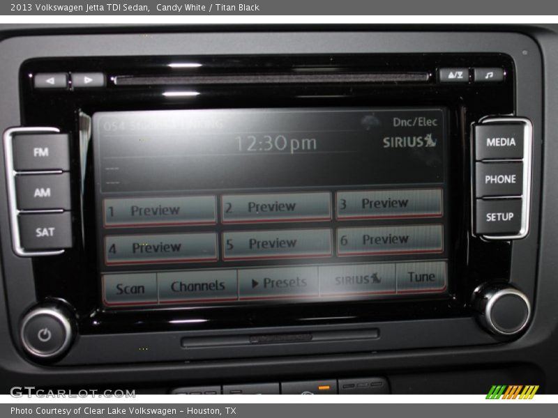 Candy White / Titan Black 2013 Volkswagen Jetta TDI Sedan
