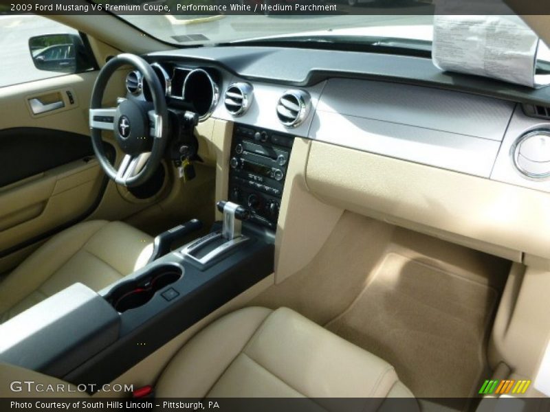 Performance White / Medium Parchment 2009 Ford Mustang V6 Premium Coupe