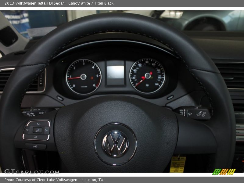 Candy White / Titan Black 2013 Volkswagen Jetta TDI Sedan