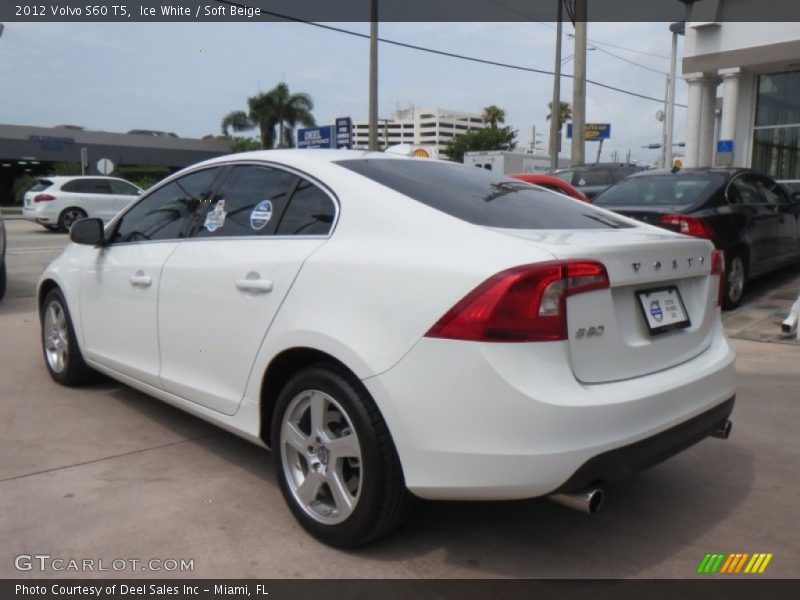 Ice White / Soft Beige 2012 Volvo S60 T5
