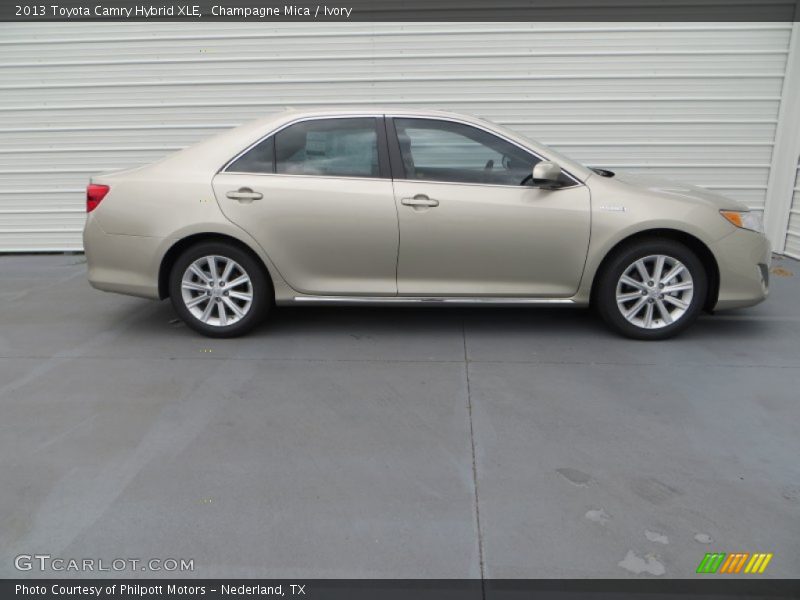 Champagne Mica / Ivory 2013 Toyota Camry Hybrid XLE