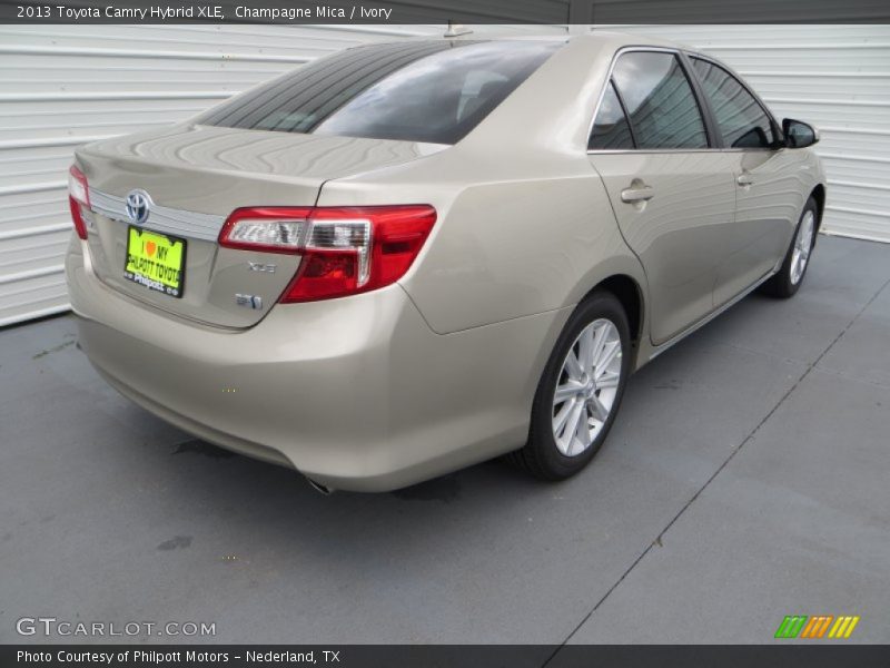 Champagne Mica / Ivory 2013 Toyota Camry Hybrid XLE