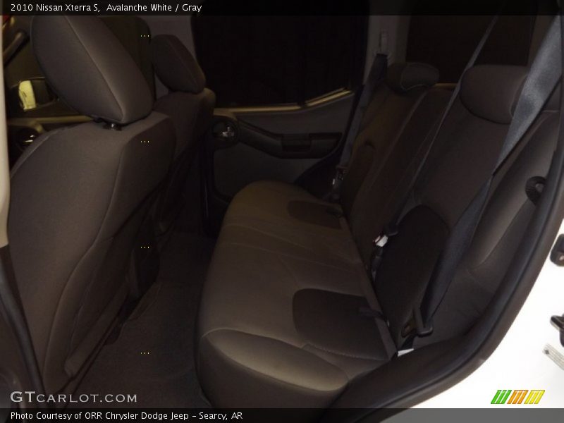 Avalanche White / Gray 2010 Nissan Xterra S