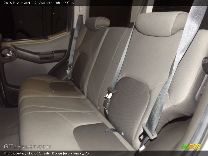Avalanche White / Gray 2010 Nissan Xterra S