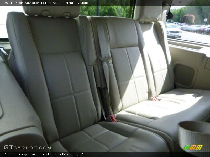 Royal Red Metallic / Stone 2011 Lincoln Navigator 4x4