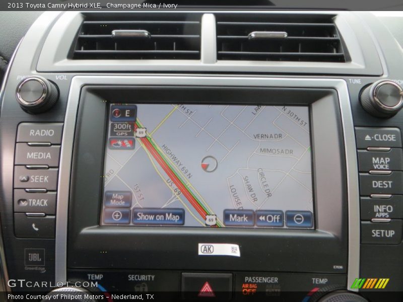 Champagne Mica / Ivory 2013 Toyota Camry Hybrid XLE