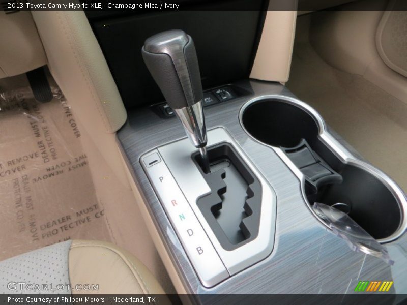 Champagne Mica / Ivory 2013 Toyota Camry Hybrid XLE