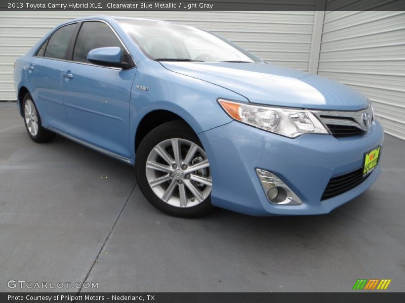 Clearwater Blue Metallic / Light Gray 2013 Toyota Camry Hybrid XLE