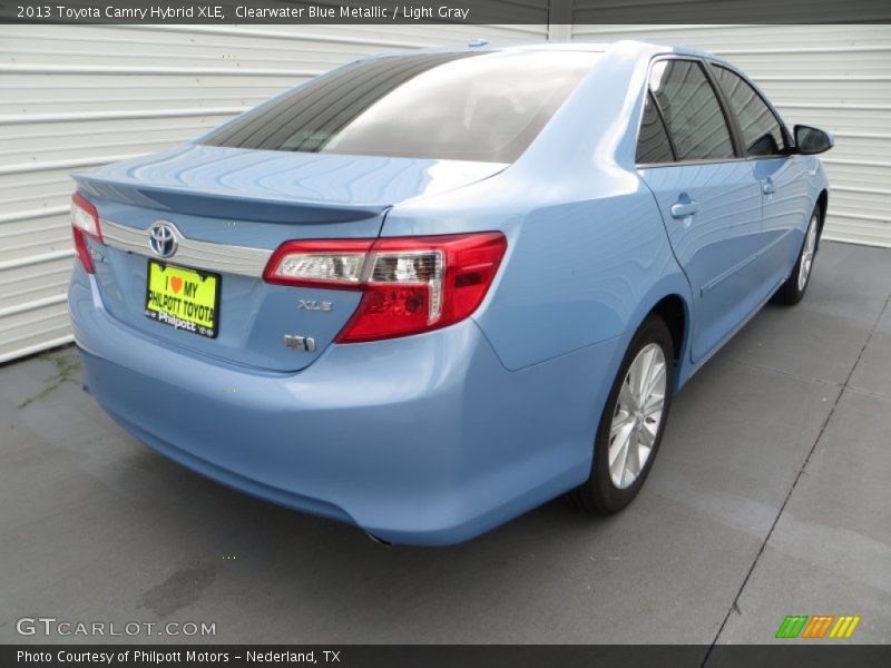Clearwater Blue Metallic / Light Gray 2013 Toyota Camry Hybrid XLE