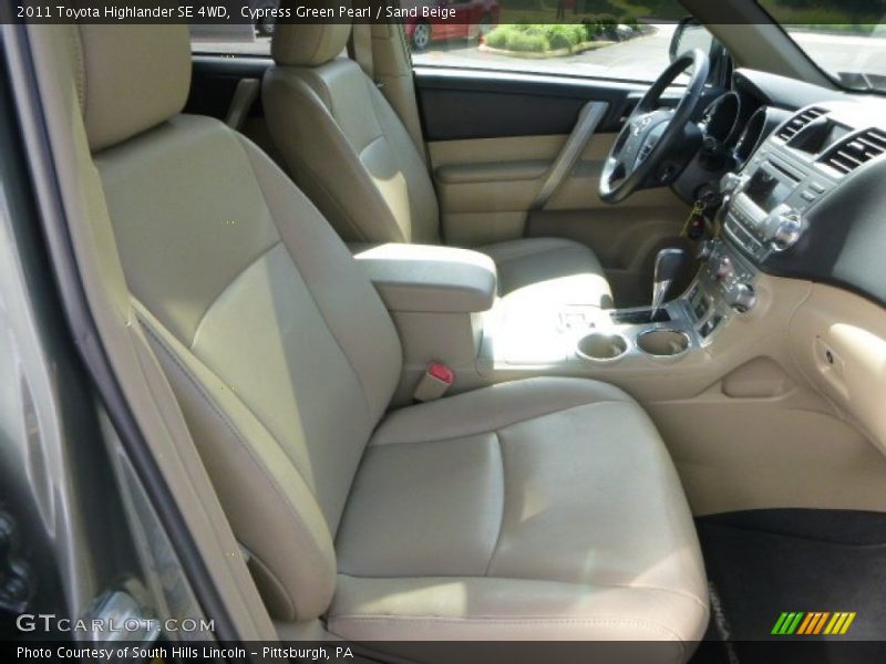 Cypress Green Pearl / Sand Beige 2011 Toyota Highlander SE 4WD