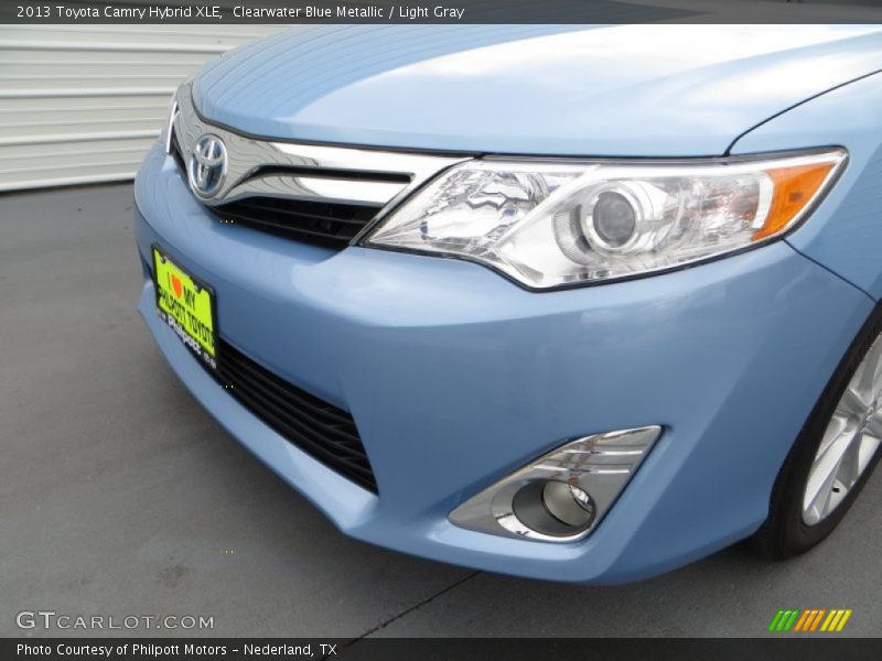 Clearwater Blue Metallic / Light Gray 2013 Toyota Camry Hybrid XLE