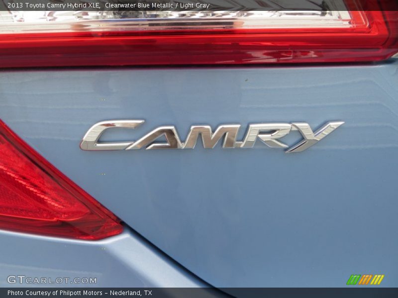 Clearwater Blue Metallic / Light Gray 2013 Toyota Camry Hybrid XLE