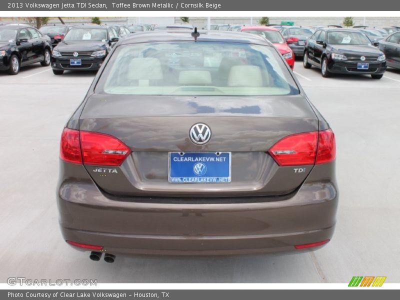 Toffee Brown Metallic / Cornsilk Beige 2013 Volkswagen Jetta TDI Sedan