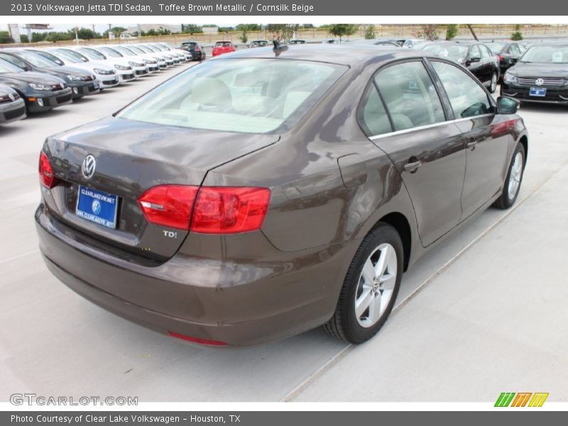Toffee Brown Metallic / Cornsilk Beige 2013 Volkswagen Jetta TDI Sedan
