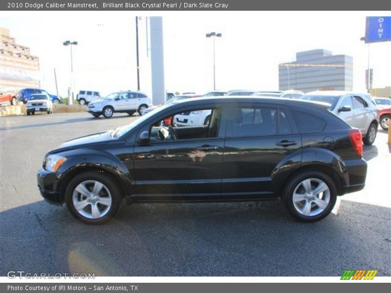 Brilliant Black Crystal Pearl / Dark Slate Gray 2010 Dodge Caliber Mainstreet