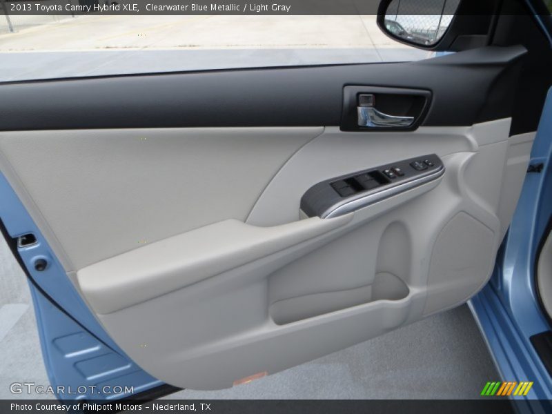 Clearwater Blue Metallic / Light Gray 2013 Toyota Camry Hybrid XLE