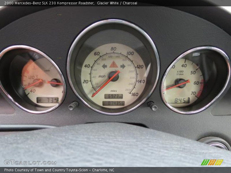  2000 SLK 230 Kompressor Roadster 230 Kompressor Roadster Gauges