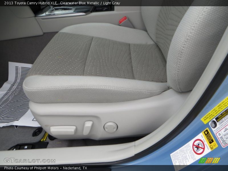 Clearwater Blue Metallic / Light Gray 2013 Toyota Camry Hybrid XLE