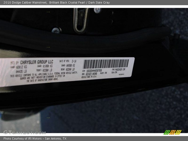 Brilliant Black Crystal Pearl / Dark Slate Gray 2010 Dodge Caliber Mainstreet