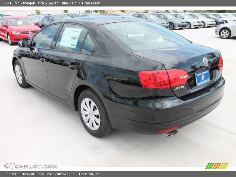 Black Uni / Titan Black 2013 Volkswagen Jetta S Sedan