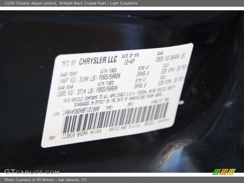 Brilliant Black Crystal Pearl / Light Graystone 2008 Chrysler Aspen Limited