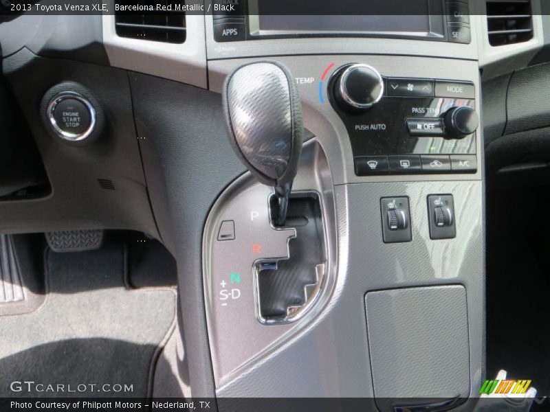 Barcelona Red Metallic / Black 2013 Toyota Venza XLE