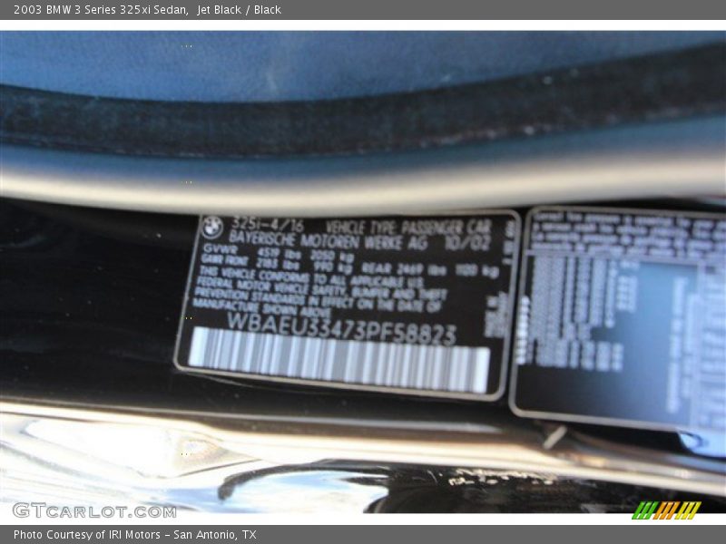 Jet Black / Black 2003 BMW 3 Series 325xi Sedan