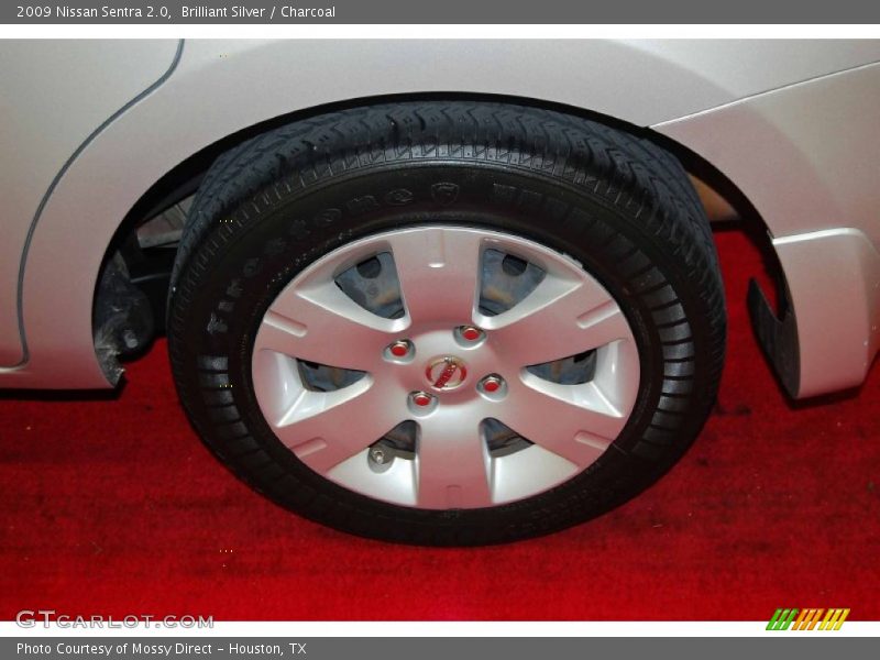 Brilliant Silver / Charcoal 2009 Nissan Sentra 2.0