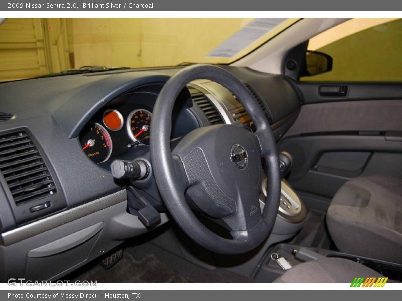 Brilliant Silver / Charcoal 2009 Nissan Sentra 2.0